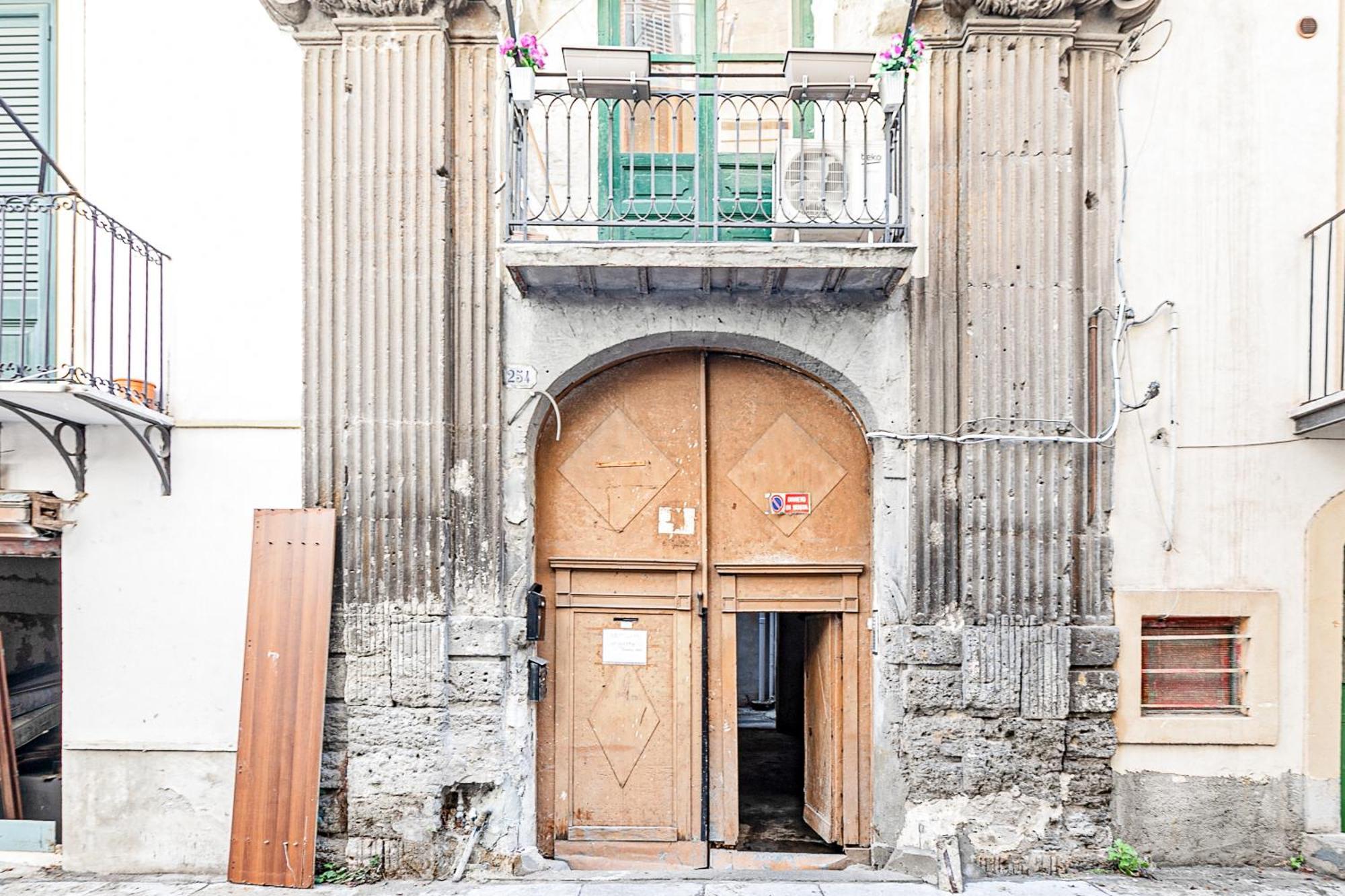 Palazzo Dei Normanni Stylish Apartment パレルモ エクステリア 写真